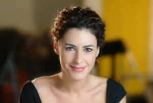 Claudia Barbieri | Attrice - Speaker - Regista